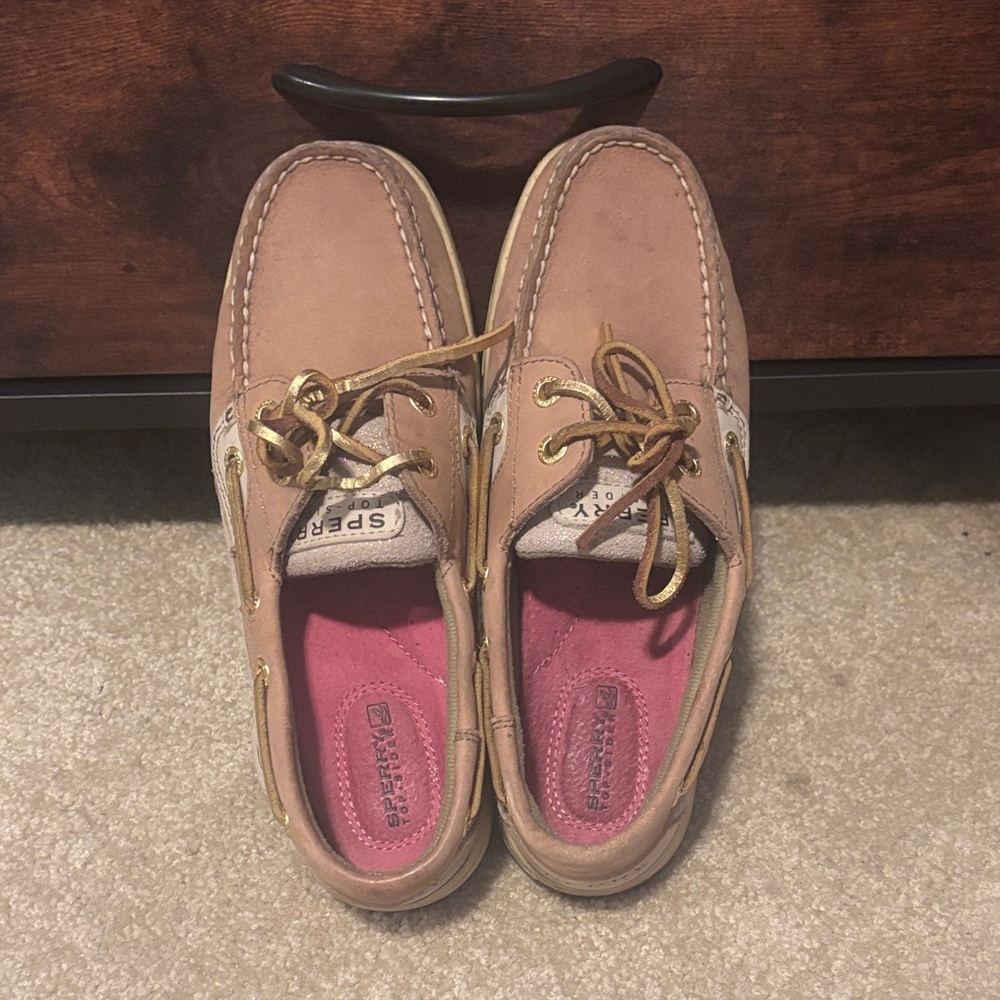 Sperry Tan Leather Boat Shoes with Pink Insoles leather upper